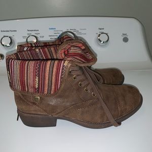 Women’s Boots